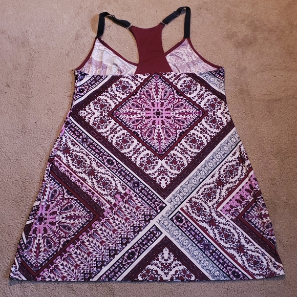 Patterned Halter Top Nightgown - Picture 2 of 7